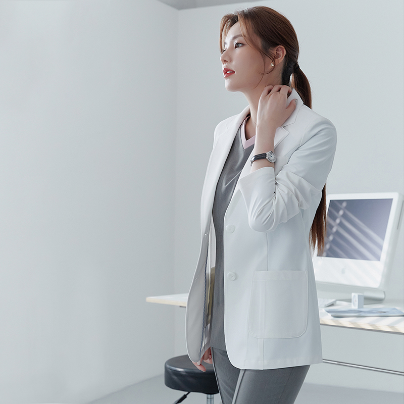 Kore Tarzı Kısa Güzellik Salon - Medical Lab Years incelemesi ve fiyatı